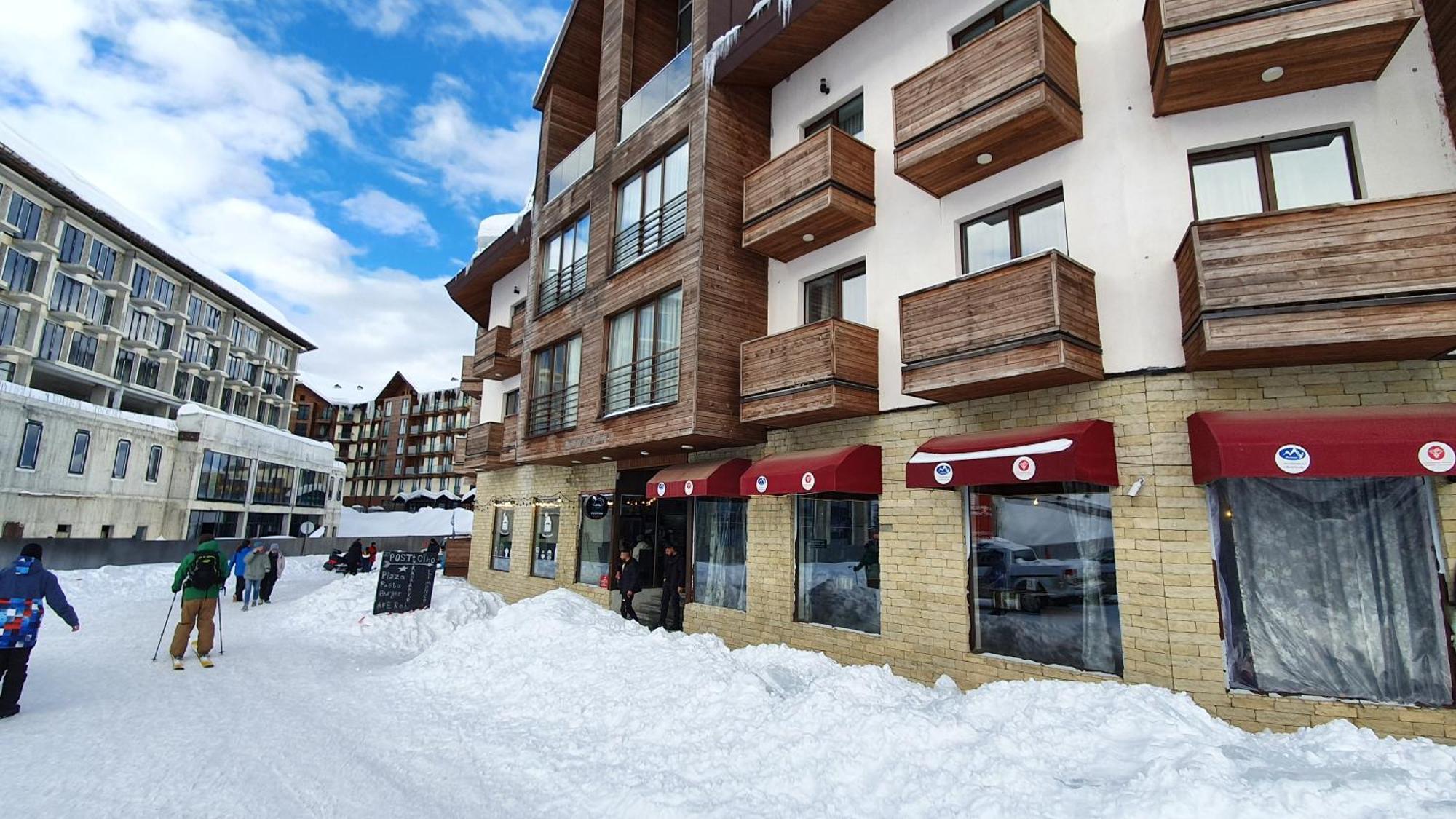 New Gudauri Apartment Near The Ski Lift Экстерьер фото